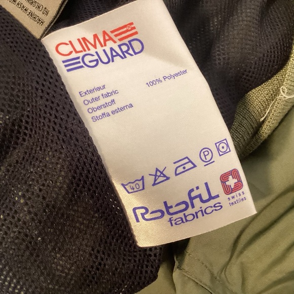 Vintage Cutter & Buck Men’s windbreaker short sleeve windshirt with Clima Guard - Picture 10 of 13